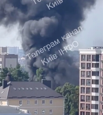 В МВД назвали причину взрывов и пожара в Киеве