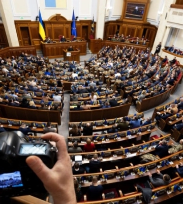 В Верховной Раде Украины могут законодательно запретить территориальные уступки РФ