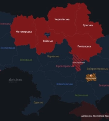Россияне обстреляли центр Чернигова, вероятно, баллистической ракетой