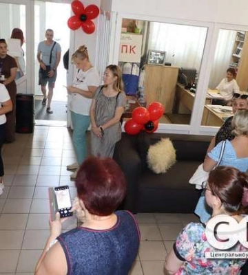 У Кропивницькому під час благодійної лотереї збирали кошти на авто для ЗСУ (фоторепортаж)