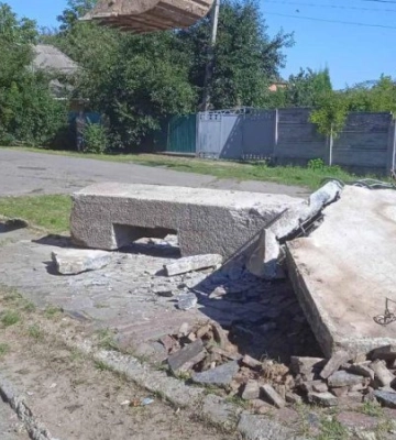У місті на Полтавщині демонтували останній пам’ятник Пушкіну