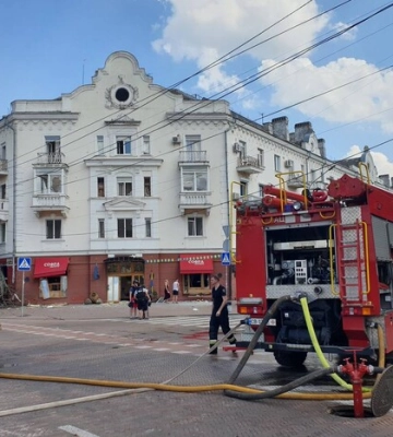 Жертви російського удару по Чернігову були у транспорті чи повертались із церкви