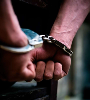 Внаслідок ДТП загинув водій, а на пожежі врятували чоловіка: ДСНС Дніпропетровщини