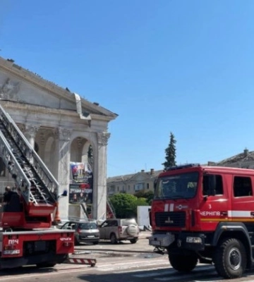 Ракетний удар по центру Чернігова: кількість постраждалих зросла до 117, у місті оголосили жалобу