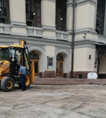 У Києві сьогодні відкриють рух вулицею Богдана Хмельницького