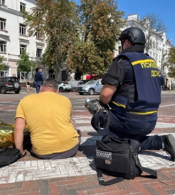 Чернігів – у жалобі: від ракетного удару постраждали 117 людей, семеро – загинули