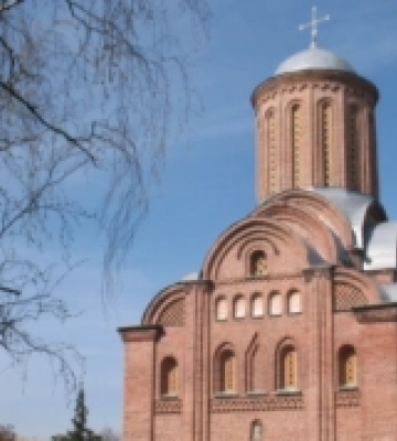 Внаслідок російського ракетного обстрілу пошкоджена П&#039;ятницька церква у Чернігові