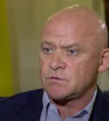 Мэр Одессы Труханов говорит, что памятник Пушкину перед горсоветом не нужно убирать