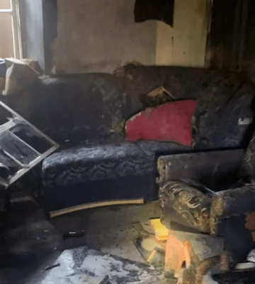 У Кривому Розі з палаючого будинку врятували чоловіка (ФОТО)