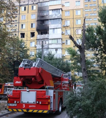 Вранці 20 серпня у Дніпрі сталася масштабна пожежа у багатоповерхівці