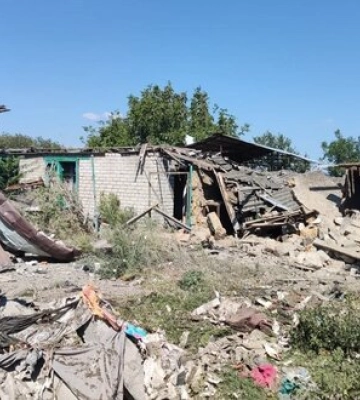 Оккупанты с беспилотника сбросили два взрывных устройства на Новоберислав Херсонской области, погиб мужчина