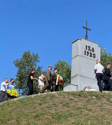 На Львівщині вшанували польських бійців, які воювали проти московитів
