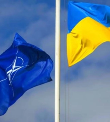 Запад предложит Киеву вступление в НАТО в обмен на уступки России – WSJ