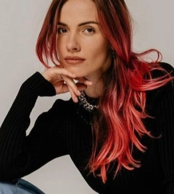 MamaRika розповіла про свої заробітки і відповіла, за скільки орендує двоповерховий будинок під Києвом