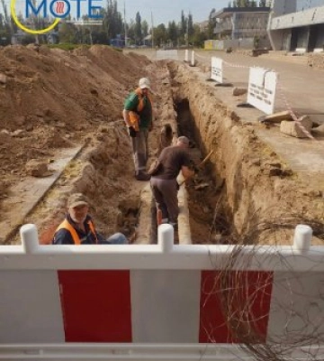 Команда ОКП “Миколаївоблтеплоенерго” виконує низку робіт з капітального ремонту мережі теплопостачання