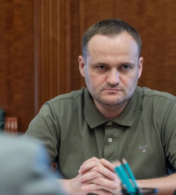 Кулеба доповів, як влада ліквідовує наслідки злочинів рф у регіонах: що зроблено, що у планах