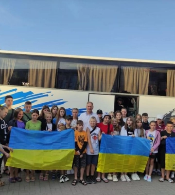 Діти військових з Рівненщини поїхали на відпочинок до Хорватії