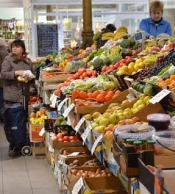 Штрафы от 8 тысяч гривен: оккупанты установили цены на продукты в Херсонской области