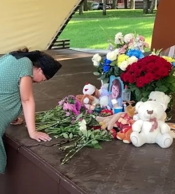 Приїхали до родичів у гості. Мама 6-річної дівчинки, яка померла у Чернігові через ракету РФ, розповіла деталі трагічного дня