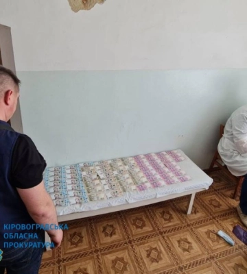 На Кіровоградщині медика районної лікарні судитимуть через хабар за &quot;непридатність&quot; до військової служби