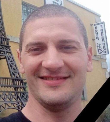 Рідні не можуть повірити. На Дніпропетровщині поховали солдата Костянтина Кіяніченка
