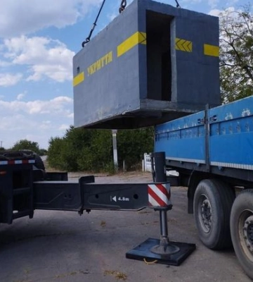 Шість мобільних укриттів встановили в громадах  Херсонщини