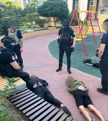 Суд арештував підозрюваних у спробі замаху на заступника голови Податкової служби