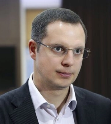 Земельні зловживання і кадрові призначення в Запоріжжі. Журналісти нагадали, чим відомий Ростислав Шурма