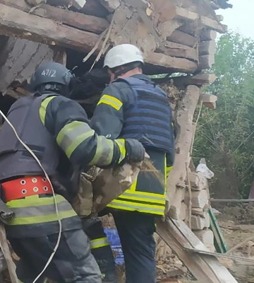 Постраждали житлові будинки та електромережі: у ХОВА розповіли про обстріл Харківської області 21 серпня