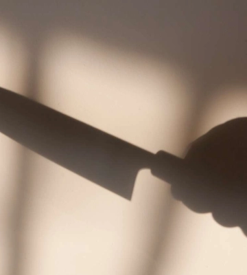 У Нікополі п&amp;#039;яний винуватець ДТП поранив себе ножем у відділку поліції