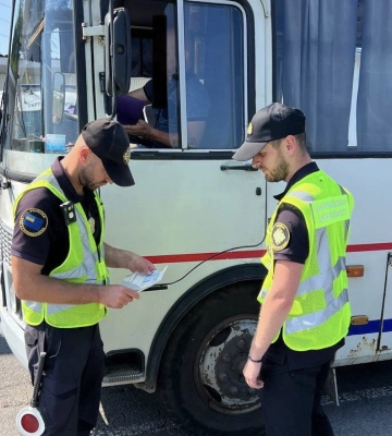На Закарпатті триває перевірка автобусів