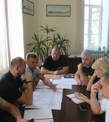 У центрі Полтави хочуть обмежити паркування та продовжити пішохідну зону