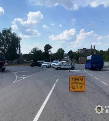 В автопригоді у Барі постраждало літнє подружжя