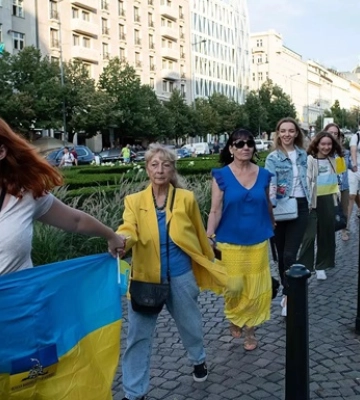 90% украинцев считают неприемлемым отказ от территорий - опрос