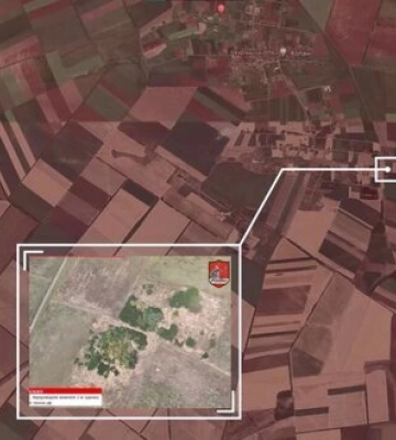 Воїни ЗСУ знищили дві ворожі МТ-ЛБ в районі села Роботине. ВIДЕО