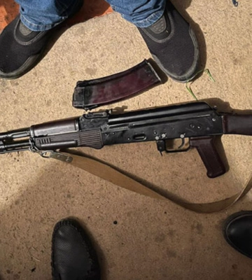На Тернопільщині чоловік побив військовослужбовця та забрав його зброю