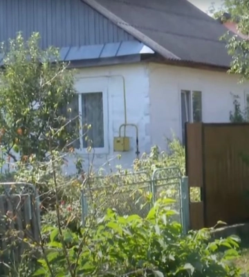 Волинянам у двір власного будинку кинули «коктейлі Молотова»: що відомо