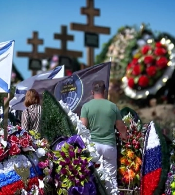 У Севастополі поховали ще двох російських військових, які загинули в Україні