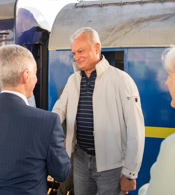 Президент Литвы приехал в Киев на празднование Дня Независимости Украины