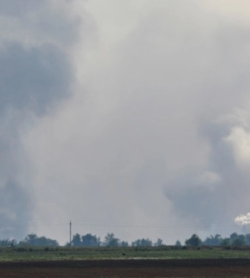 У соцмережах пишуть про звуки вибухів в Оленівці. Окупаційна влада Криму не коментує