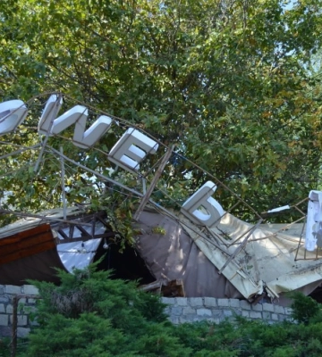 В Днепре демонтировали ресторан &quot;Home Park&quot;