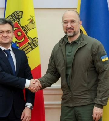 Прем&#039;єр Молдови прибув до Києва та зустрівся зі Шмигалем: про що говорили
