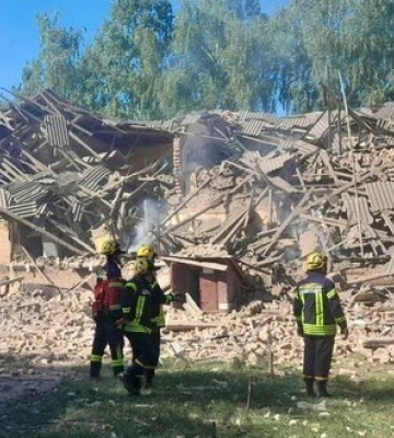 &quot;Shahed&quot; атакував навчальний заклад у Ромнах на Сумщині, дві людини загинули (оновлено). ФОТО