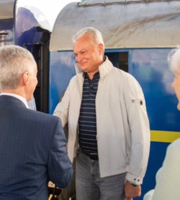 До Києва прибув президент Литви Гітанас Науседа відсвяткувати День Незалежності