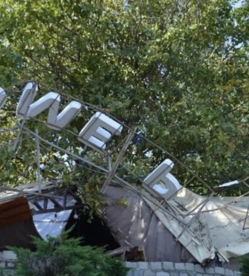 В Днепре демонтировали ресторан &quot;Home Park&quot;