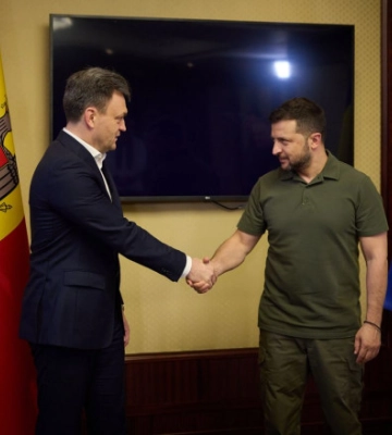 Зеленский встретился с премьер-министром Молдовы: говорили о транзите украинского продовольствия
