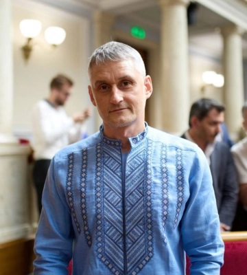 Заменил Холодова. В Раде появился новый нардеп от &quot;Слуги народа&quot;