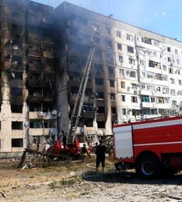 В Оріхові Запорізької області ліквідували масштабну пожежу, що виникла внаслідок російських обстрілів