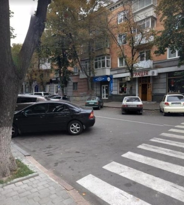 Відтинки двох вулиць у Полтаві зроблять пішохідними