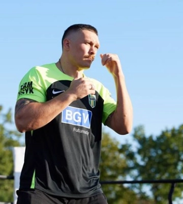 Усик та Дюбуа провели відкрите тренування